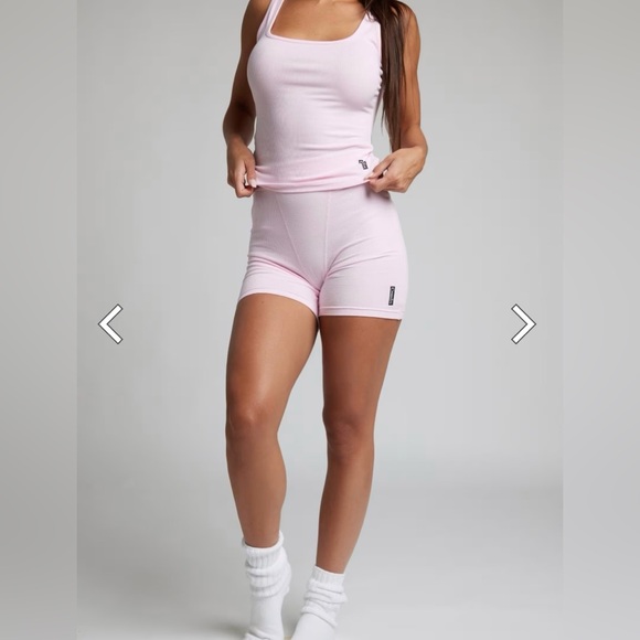 Pink comfrt set - Picture 2 of 5